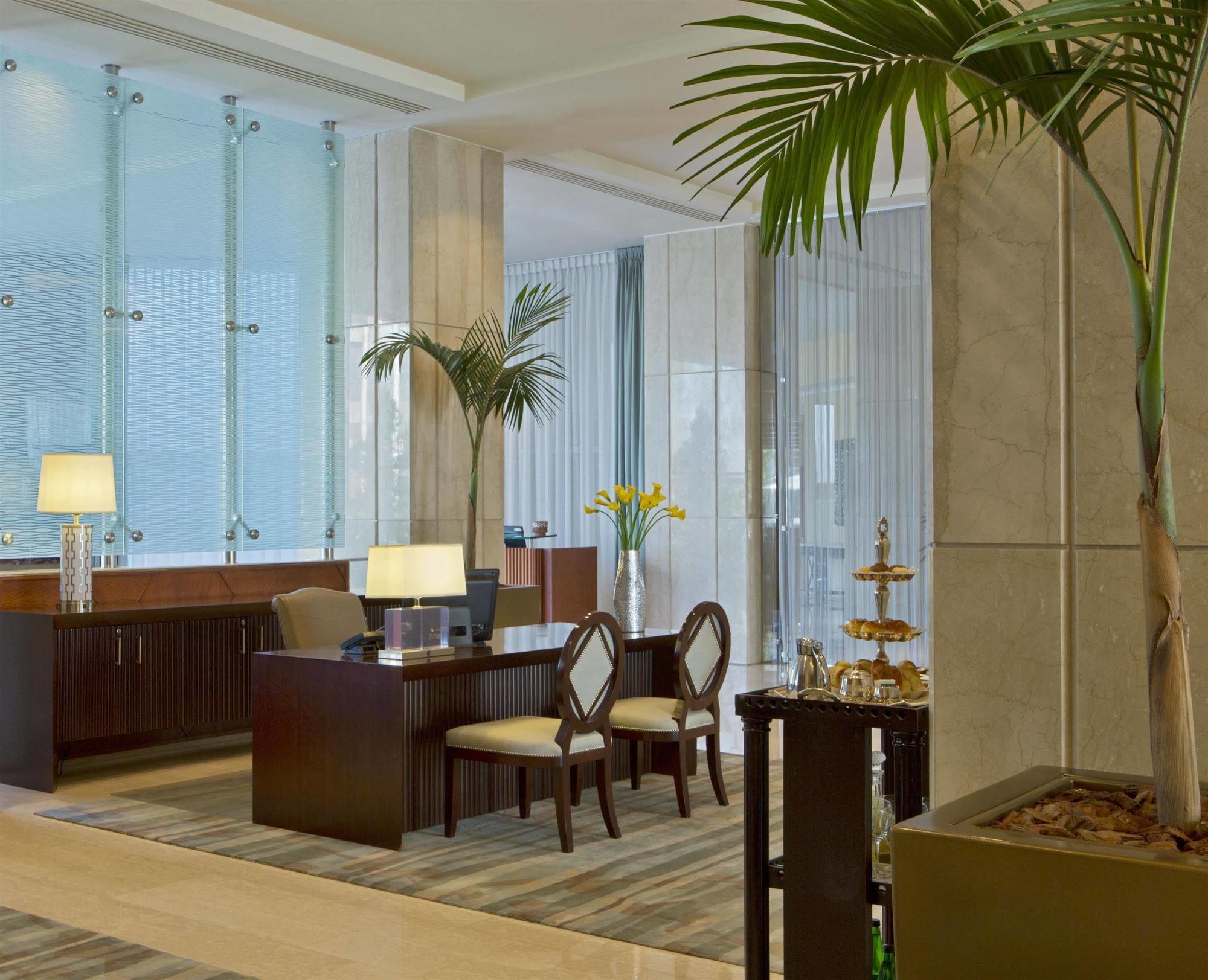 San Cristobal Tower - A Luxury Collection Hotel Santiago Buitenkant foto
