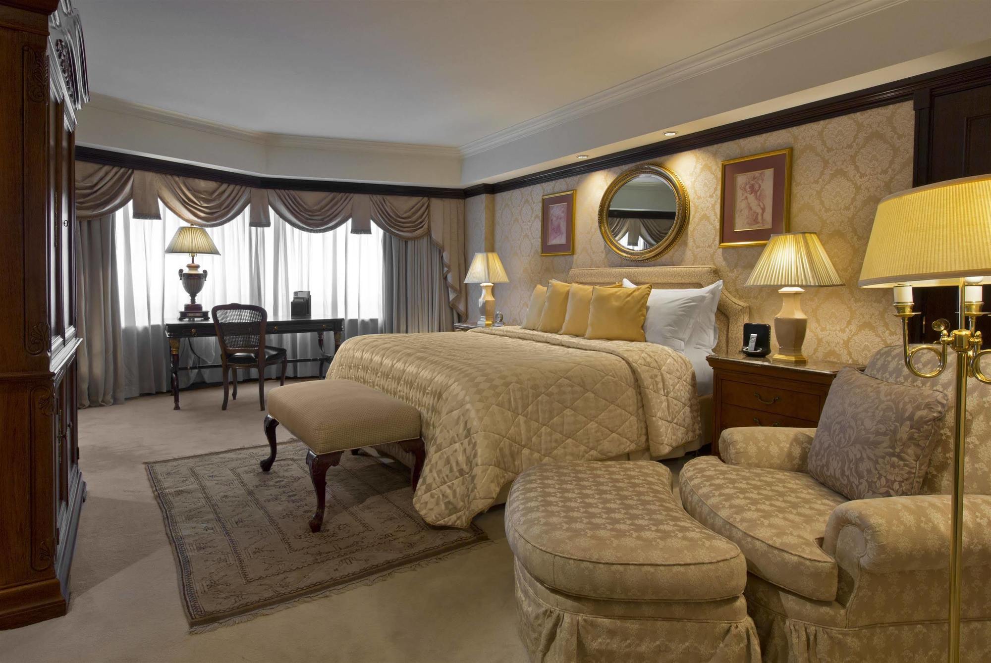 San Cristobal Tower - A Luxury Collection Hotel Santiago Buitenkant foto
