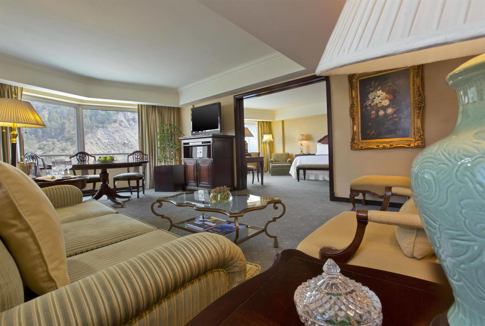 San Cristobal Tower - A Luxury Collection Hotel Santiago Buitenkant foto